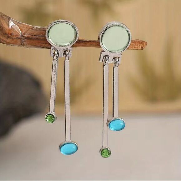 NIB Retro Grape Stone Tassel Stud Earrings Crystals Boho Hippie Silver Plated - Picture 2 of 5